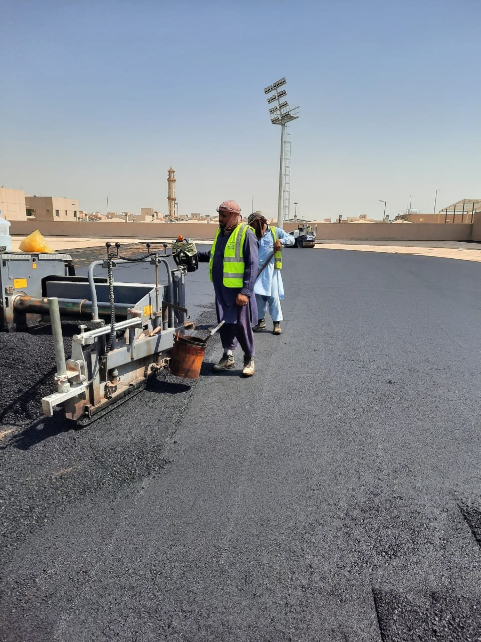 Advanced Asphalt Maintenance for Cracks and Hole
