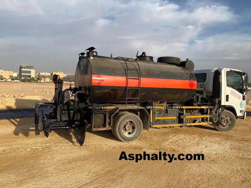 Professional Spray Tankers for Hot Liquid Bitumen Application